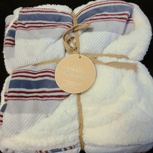 Sherpa throw